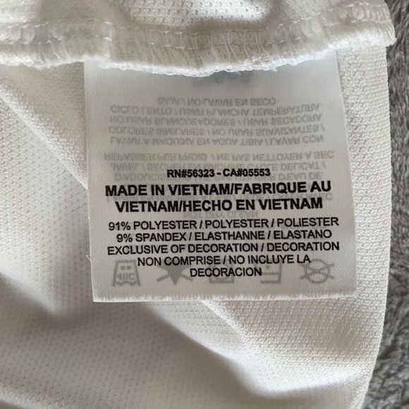 Nike Golf Modern Fit Polo - Picture 3 of 3